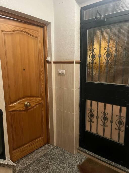 Apartamento Rambla De Almeria Bagian luar foto